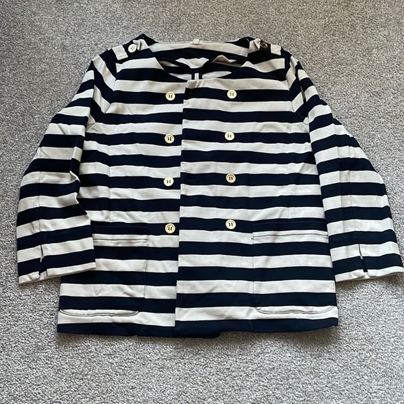 Blazer - Picture 1 of 1